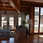 Architect-Designed Loft In A Historic Hilltop Neighborhood